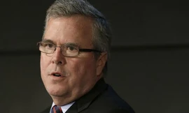 Ông Jeb Bush
