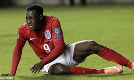 Tới lượt Welbeck dính chấn thương