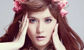 Học mẹo tẩy da chết từ thực phẩm của Di Băng