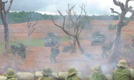 Nhiều sự lạ quanh 'Mùi cỏ cháy'