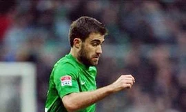 Á quân Champions League có tân binh đầu tiên