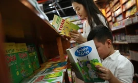 Bộ GD&ĐT vừa công bố dự thảo thông tư hướng dẫn việc lựa chọn sách giáo khoa trong cơ sở giáo dục phổ thông.