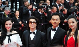 Lý Nhã Kỳ 'khoác' 14 tỷ đồng tới Cannes...