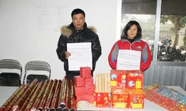 Hai đối tượng cùng số pháo tang vật