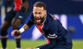 Neymar thường xuyên dính chấn thương ở PSG.