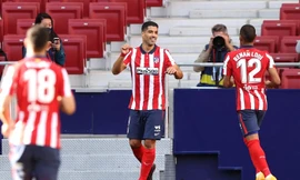 Suarez lập cú đúp ngay ở trận ra mắt Atletico Madrid