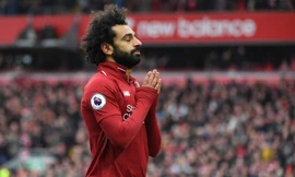 Mohamed Salah ăn mừng bàn thắng trước Chelsea