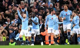 Thắng dễ M.U ở derby, Man City tái chiếm ngôi đầu Ngoại hạng Anh