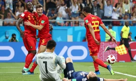 Nhật Bản sụp đổ phút chót