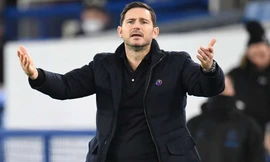 HLV Frank Lampard cho rằng các cầu thủ Chelsea mắc bệnh chủ quan.