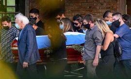 Huyền thoại Maradona về nơi an nghỉ cuối cùng