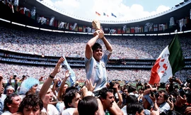 Diego Maradona luôn là huyền thoại vĩ đại nhất ở Argentina.