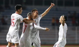 Hạ Malaysia, chủ nhà Philippines thắp lại hy vọng