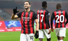 Milan đòi lại ngôi đầu, tái lập kỷ lục 70 năm của Barca