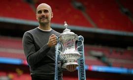 Pep Guardiola giúp Man City thống trị bóng đá Anh