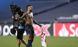 Neymar vi phạm quy định phòng chống dịch COVID-19 của UEFA.