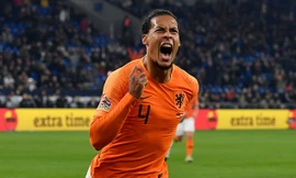 Van Dijk ghi bàn quyết định cho Hà Lan ở phút 90