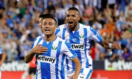 Các cầu thủ Leganes ăn mừng bàn thắng trước Barcelona