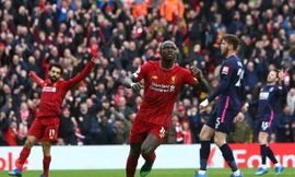 Sadio Mane ăn mừng bàn thắng trước Bournemouth 