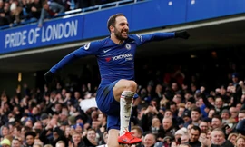 Gonzalo Higuain tỏa sáng rực rỡ
