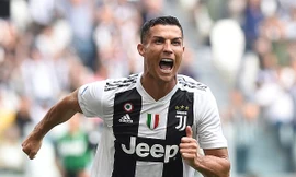 Cristiano Ronaldo "khai hỏa" ở Serie A