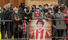 NHM đến chia buồn ở đám tang Rossi