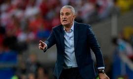 HLV Tite gạt bỏ ý kiến của Messi.