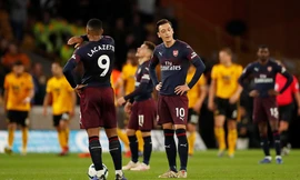 Các cầu thủ Arsenal lại gây thất vọng