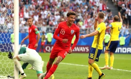 Dele Alli ăn mừng bàn thắng ấn định chiến thắng cho tuyển Anh.