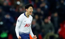 Son Heung Min ăn mừng bàn thắng trước Watford