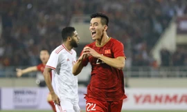 Đánh bại UAE, tuyển Việt Nam lên đầu bảng