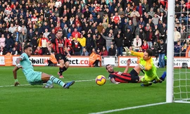 Aubameyang ghi bàn quyết định cho Arsenal