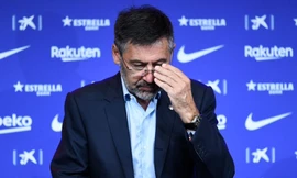 Josep Maria Bartomeu chính thức rời ghế lãnh đạo Barcelona.