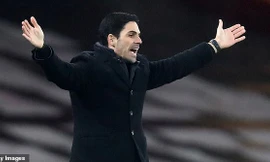 HLV Mikel Arteta không hài lòng với ban tổ chức Ngoại hạng Anh.