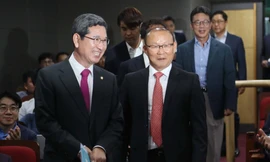 HLV Park Hang Seo trong cuộc gặp với tờ Yonhap