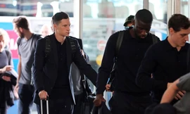 Các ngôi sao Đức buồn bã về nước.