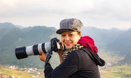 NSƯT Chiều Xuân gây bất ngờ với hai màn biến thân lạ lẫm