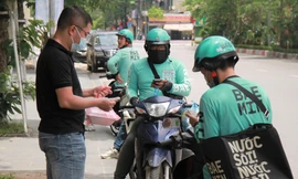 Shipper dễ dàng kiếm 'bạc triệu' trong mùa dịch COVID-19