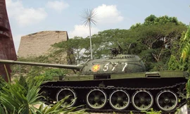 Xe tăng T59 hiện đang trưng bày ở huyện Đăk Tô (Kon Tum).