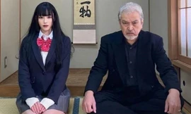 Phát 'sốt' với trình make up và cosplay của cặp cha con 'Gia đình hắc đạo Nhật Bản'