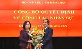 Bộ Giáo dục và đào tạo công bố các quyết định về công tác nhân sự