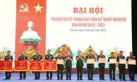 Học viện Kĩ thuật Quân sự trao thưởng 183 tập thể, cá nhân tiêu biểu phong trào thi đua quyết thắng