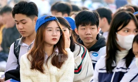 Nóng tuyển sinh năm 2025: Đại học Kinh tế Quốc dân không chia chỉ tiêu theo phương thức xét tuyển