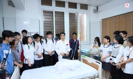 178 thí sinh đầu tiên trúng tuyển vào Trường Đại học Y Hà Nội năm 2024