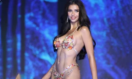 Bikini táo bạo trong đêm chung kết Hoa hậu Hoàn vũ Thái Lan 2023 