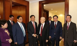 Hình ảnh khai mạc Hội nghị Trung ương 8