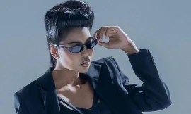 Á hậu Thái Lan bị chỉ trích vì khoe ảnh nhạy cảm đầu năm mới