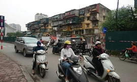 Dân khốn khổ vì dự án bãi đỗ tự động 'treo' vô thời hạn