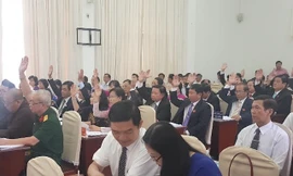 Cần Thơ chi 10 tỷ đồng đưa cán bộ sang Mỹ bồi dưỡng