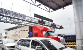 Triển khai trạm thu phí không dừng vẫn tắc